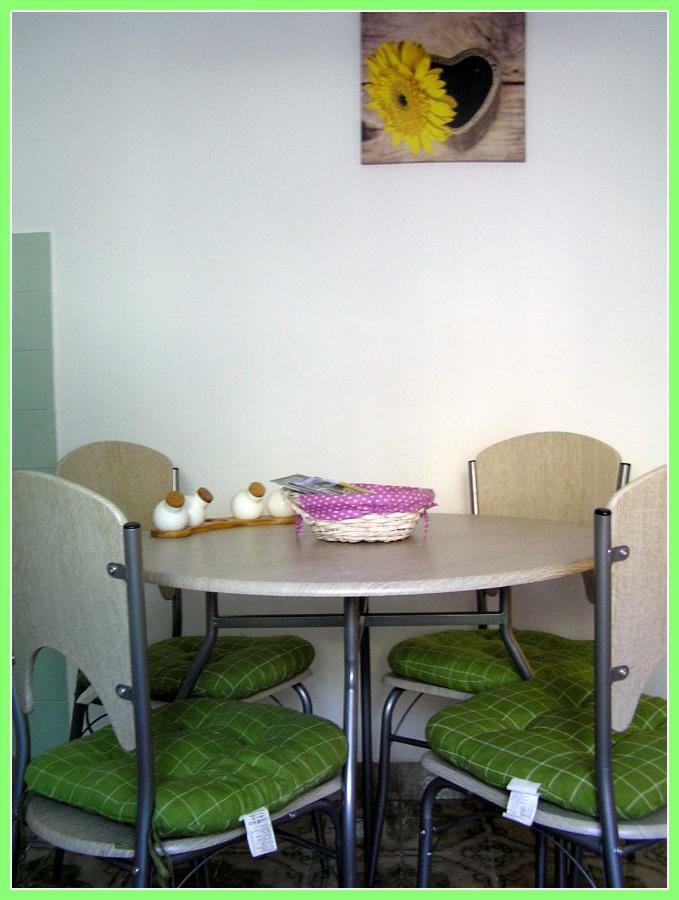 Apartman Tisno Exterior photo