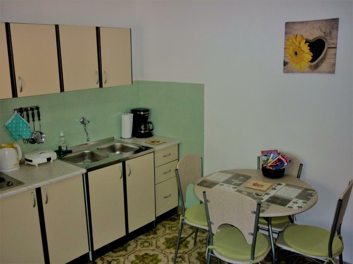 Apartman Tisno Exterior photo